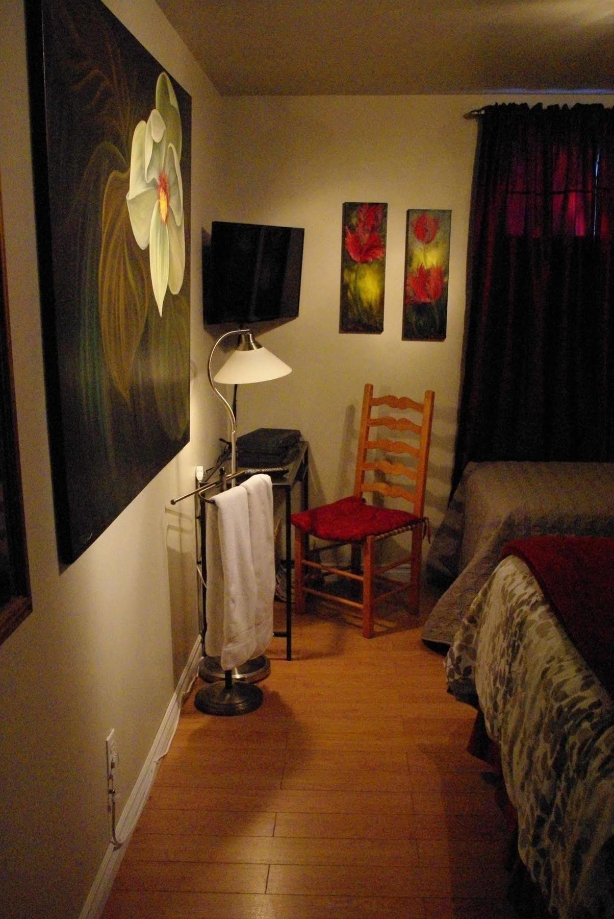 Bed & Breakfast Atelier Galerie Anne Drouin Peinture & Sainte-Julie