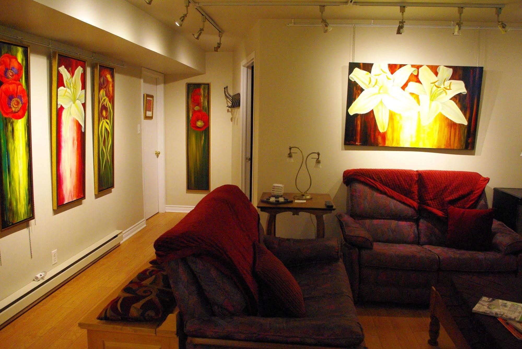 Atelier Galerie Anne Drouin Peinture & Bed & Breakfast
